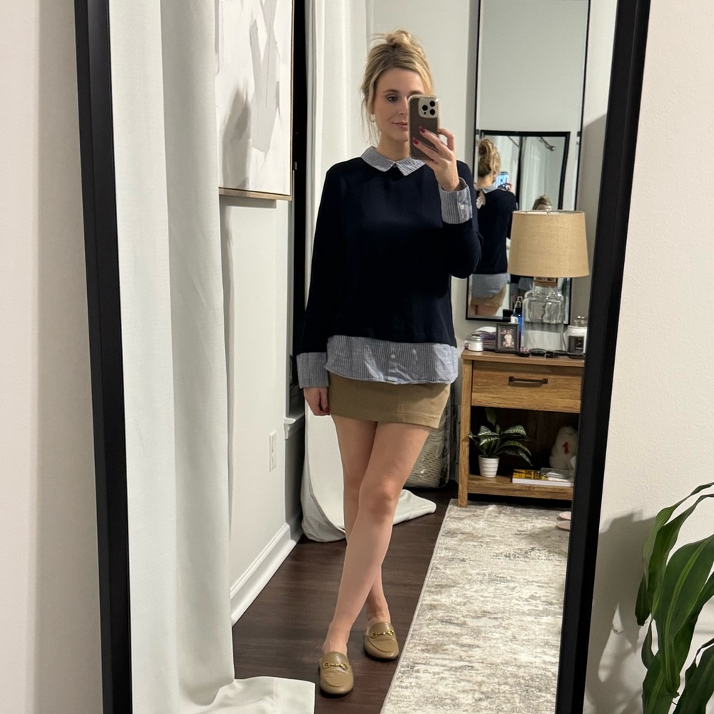 Navy Preppy Style Blouse / Attached Pin Stripe Sleeves & Collar - Picture 5 of 11